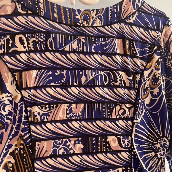 Beautiful BCBG dress - Picture 4 of 5